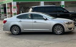 كيا كادينزا